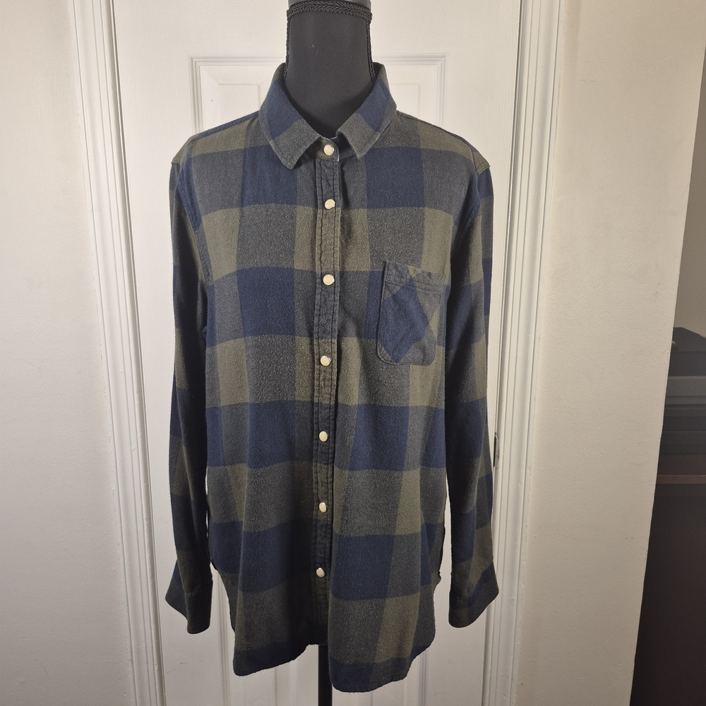 Flag & Anthem Men's M Flannel - Perfect for Women's Oversized Boyfriend Fit